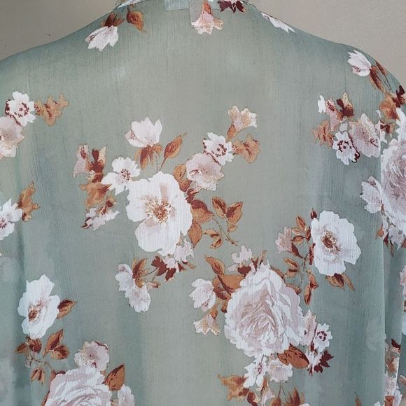 Band of Gypsies floral grayish Green polyester oversized open wrap,sz S - Picture 5 of 6